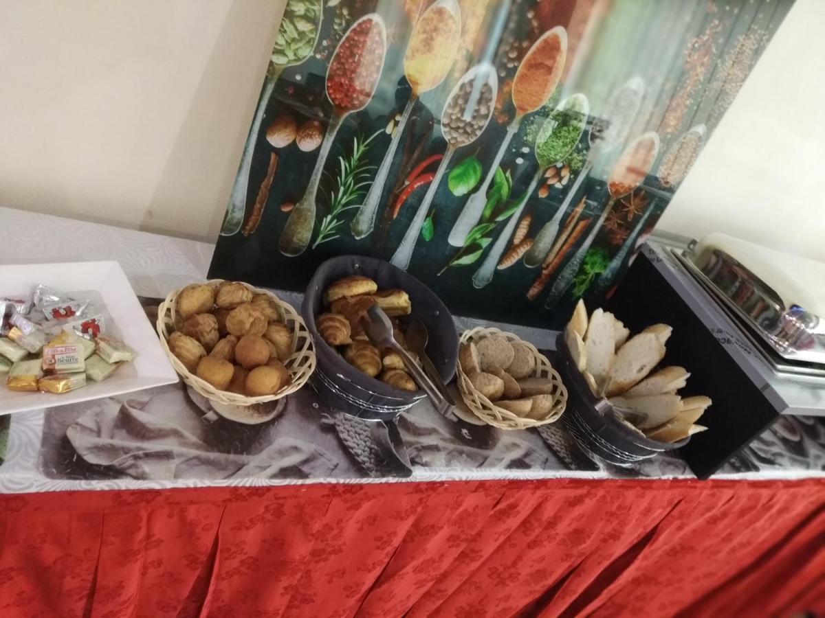 New Heaven Hotel ياوندي المظهر الخارجي الصورة